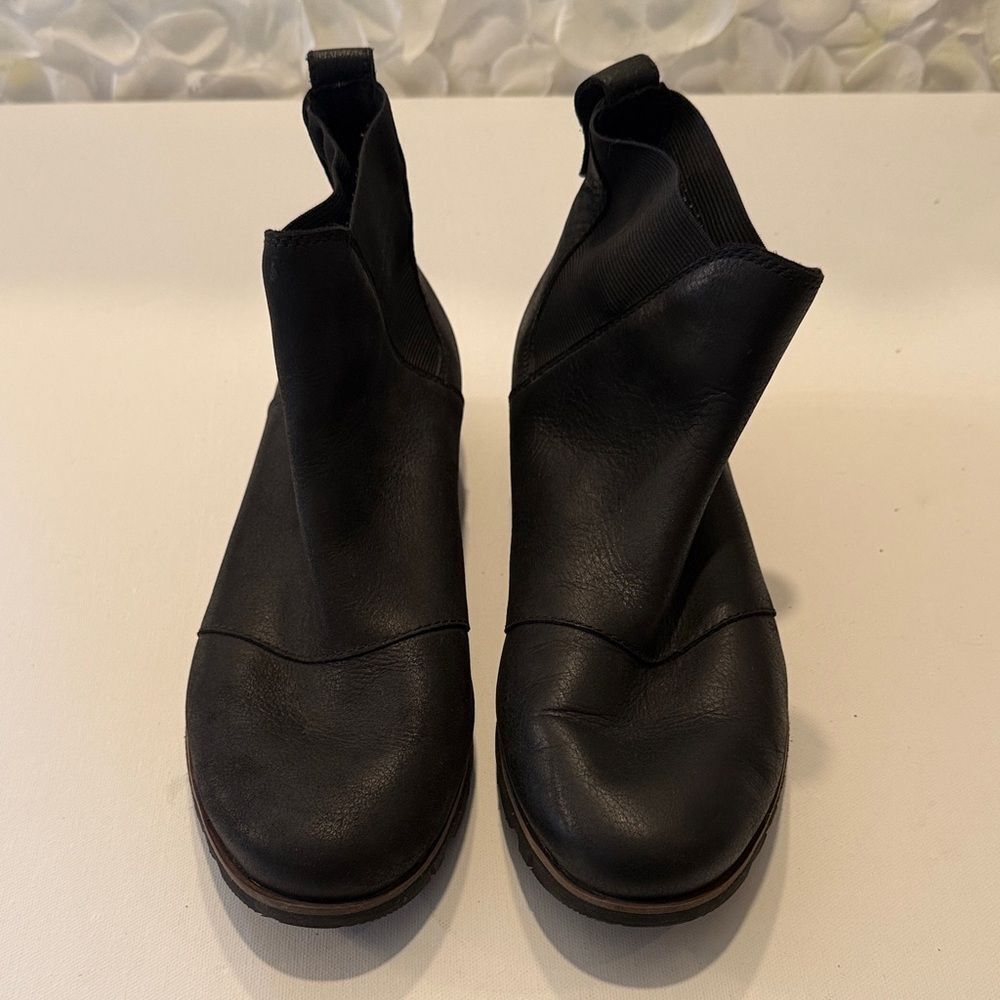 Sorel Black Ankle Booties